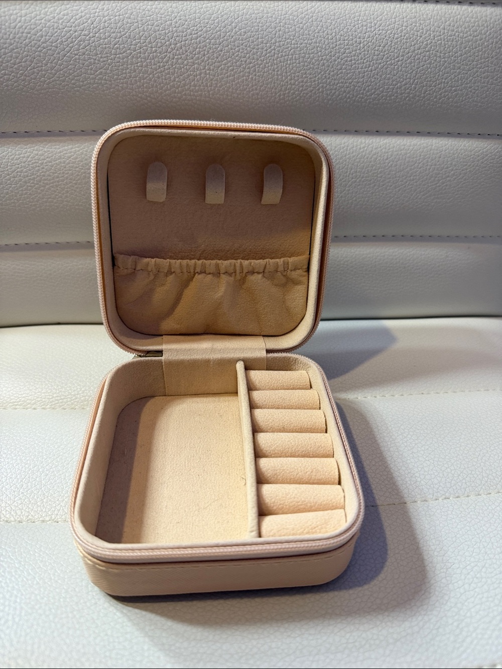 Compact Pink Travel Jewelry Case - Women's Jewelry Organizer